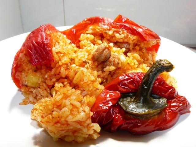 Pimientos-rellenos-de-arroz