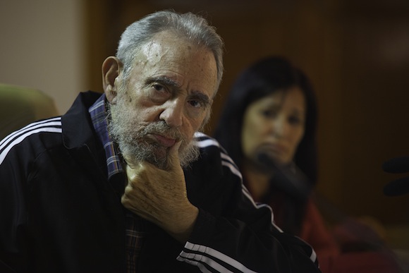 Fidel presenta sus memorias