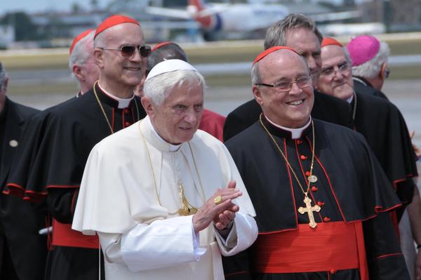 Benedicto XVI llega a La Habana - 02