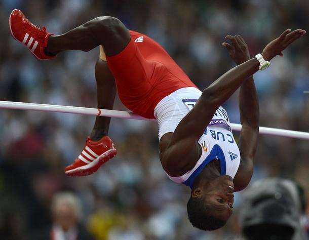 Leonel Suárez Bronce Olímpico 04