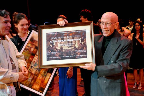 Juan R. Amán, Premio Nacional de Teatro 2013 01