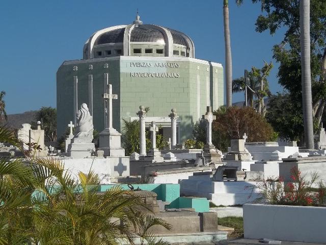 Cementerio de Sta Ifigenia 04