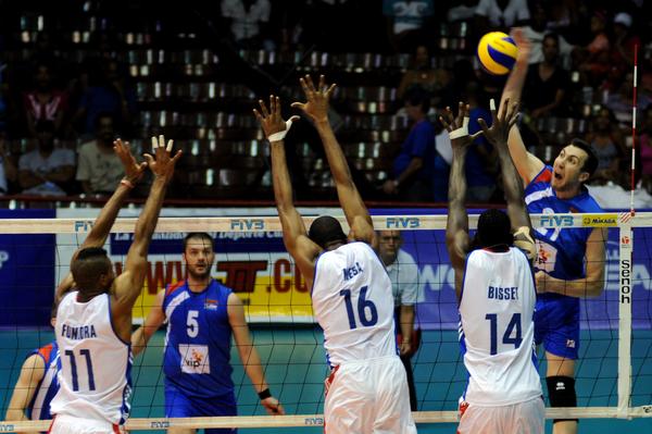 Liga Voleibol - CUB 1 - 3 SRB 00