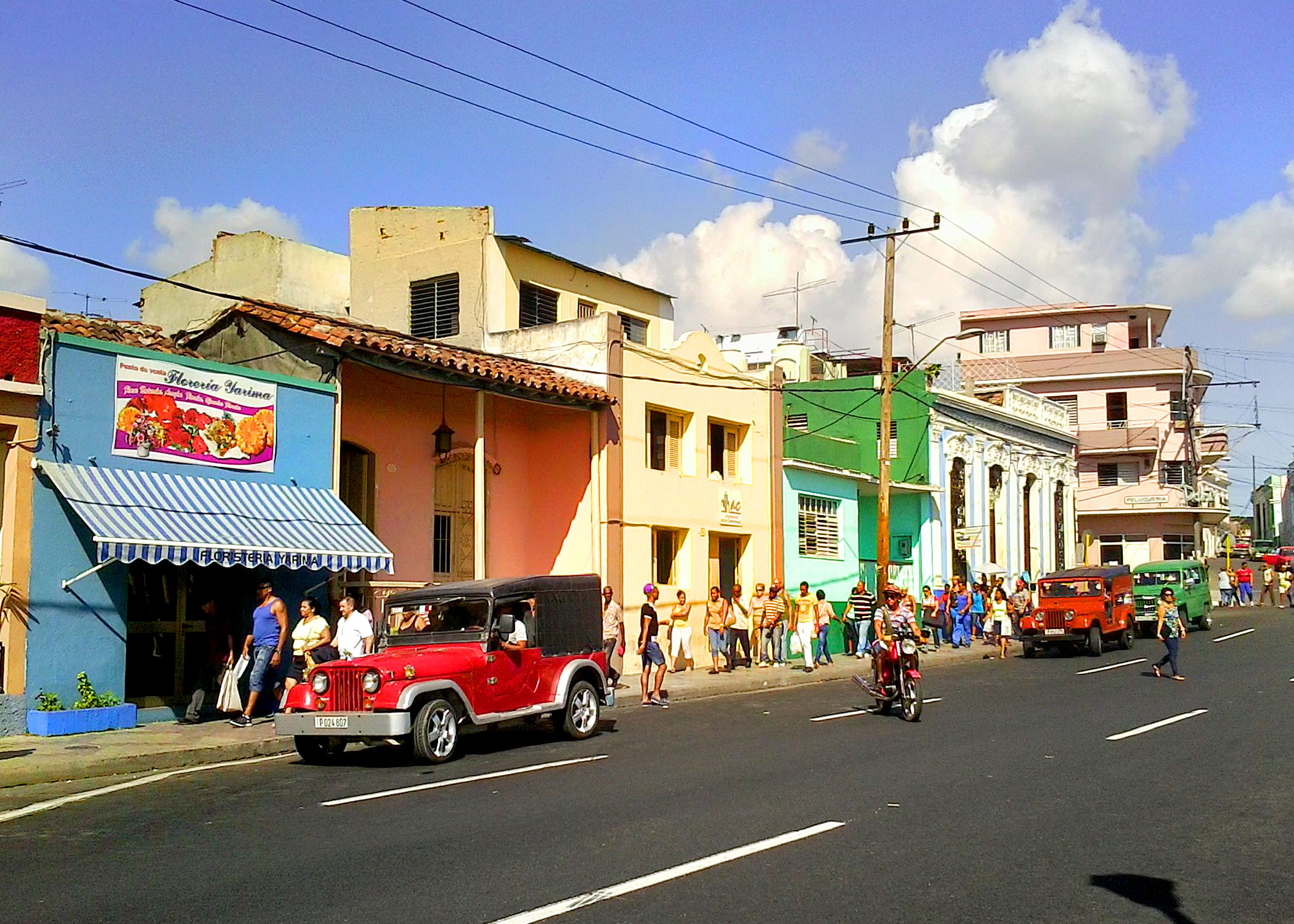 Restauración plaza de Santiago de Cuba 01