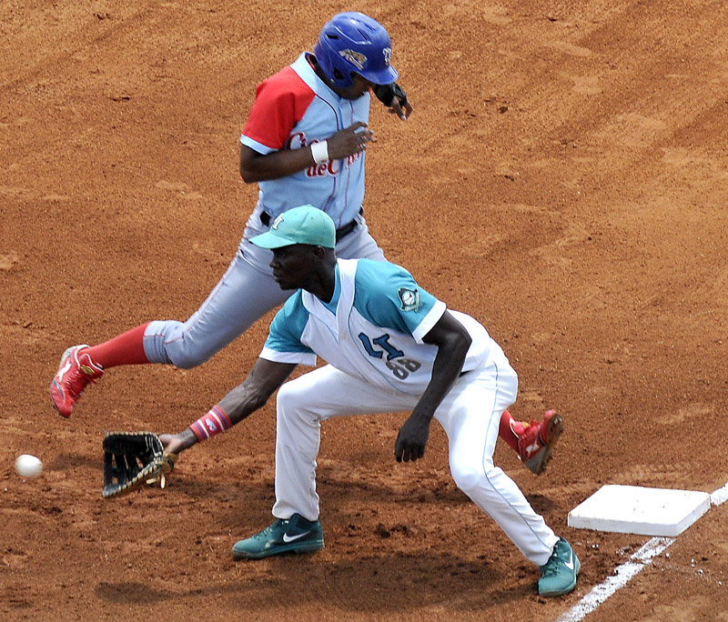 Juego de Isla de la Juventud vs Ciego de Avila Play Off