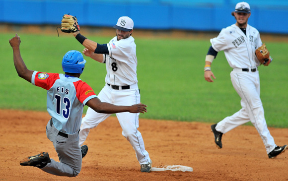 Cirugía beisbolera en tope contra Nittany Lions