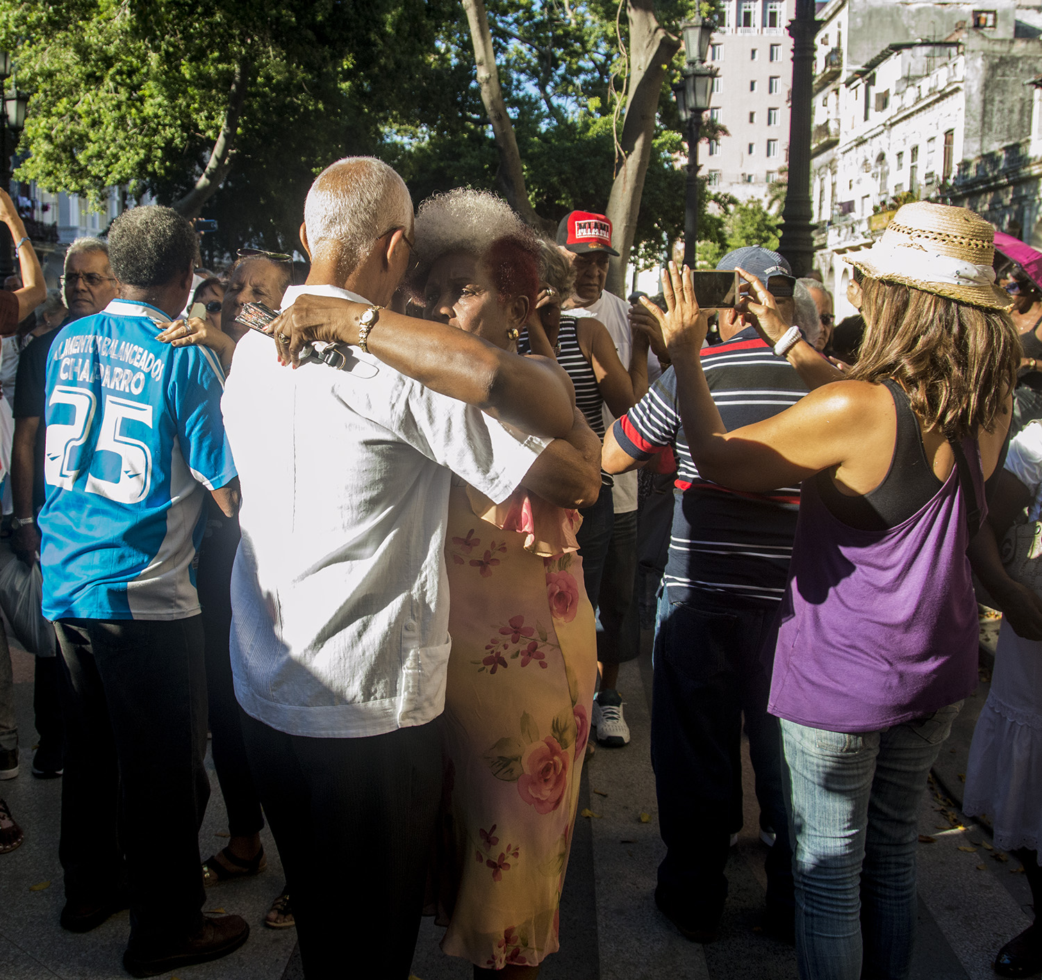 Así se baila danzón en Prado y Neptuno