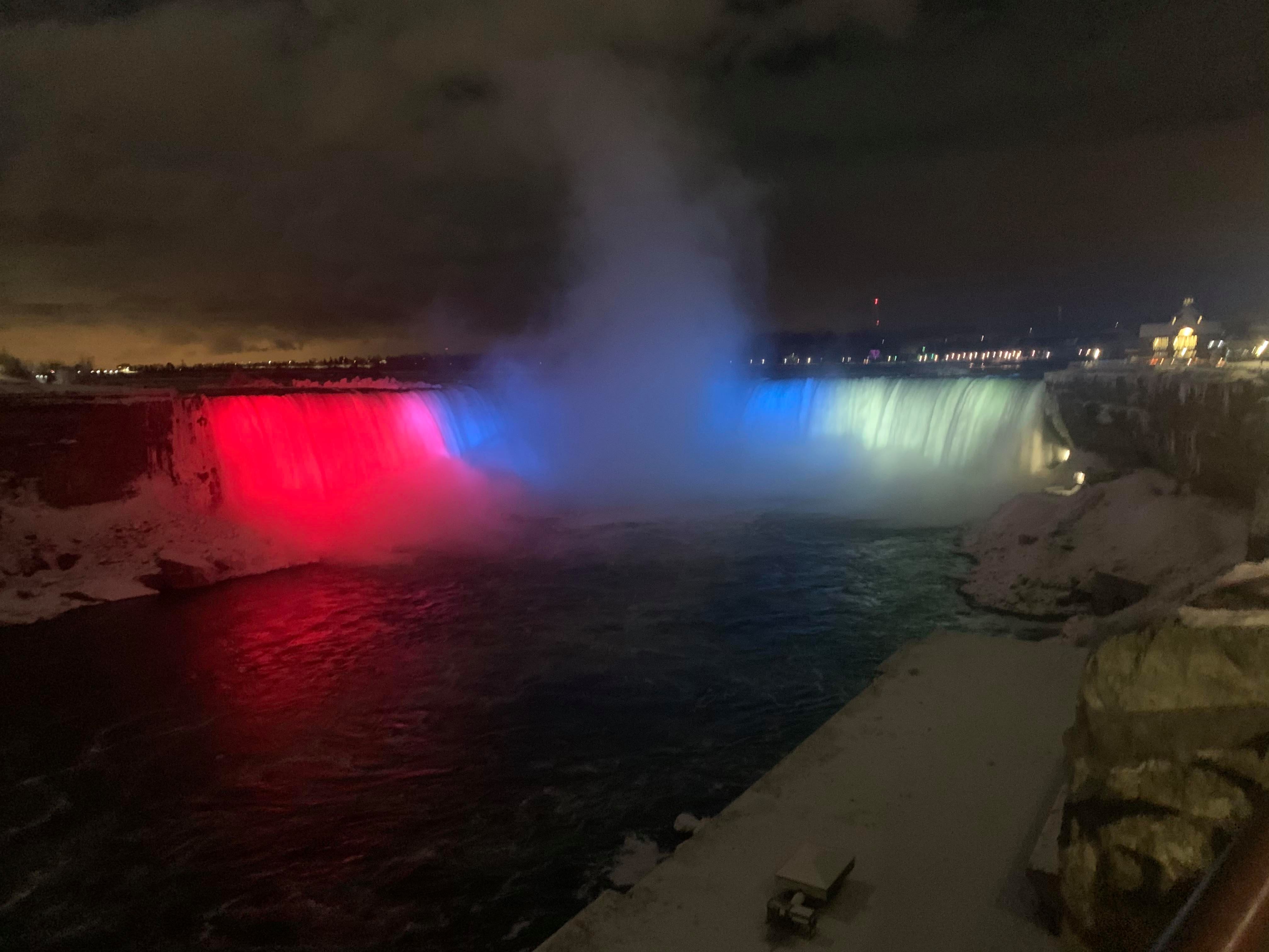 Bandera cubana cataratas niagara