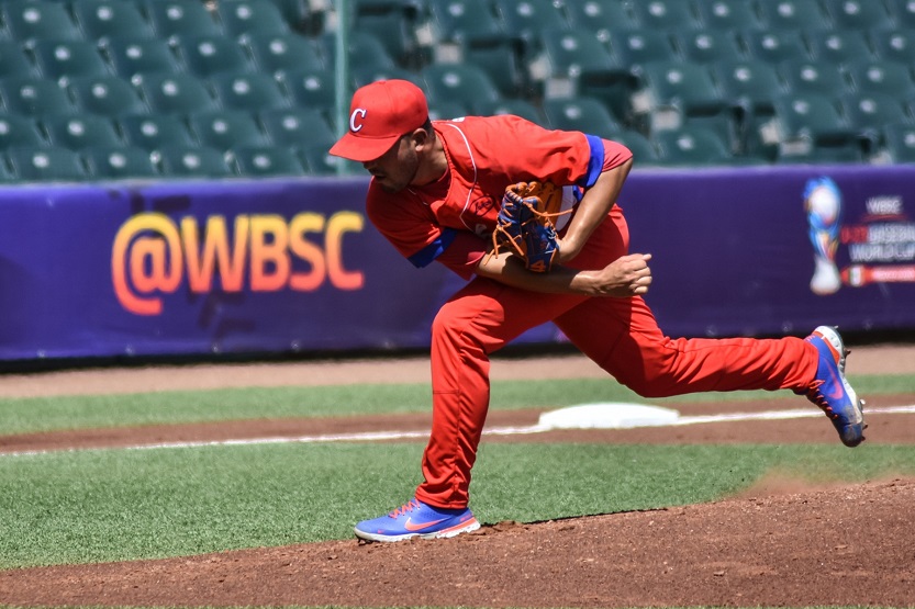 José Eduardo Santos-Béisbol