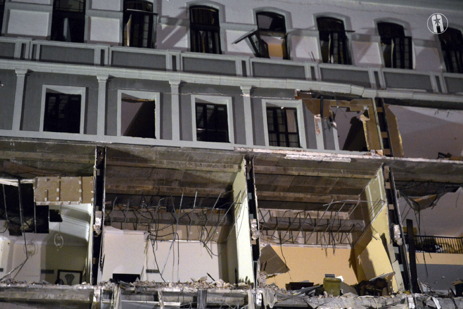 Explosión Hotel Saratoga-Rescate y salvamento