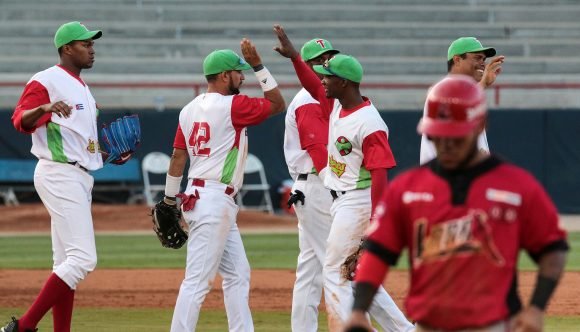 Cuba-Serie del Caribe-Equipo Las Tunas