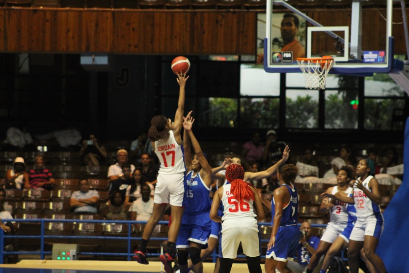 Baloncesto femenino-Ciudad Deportiva