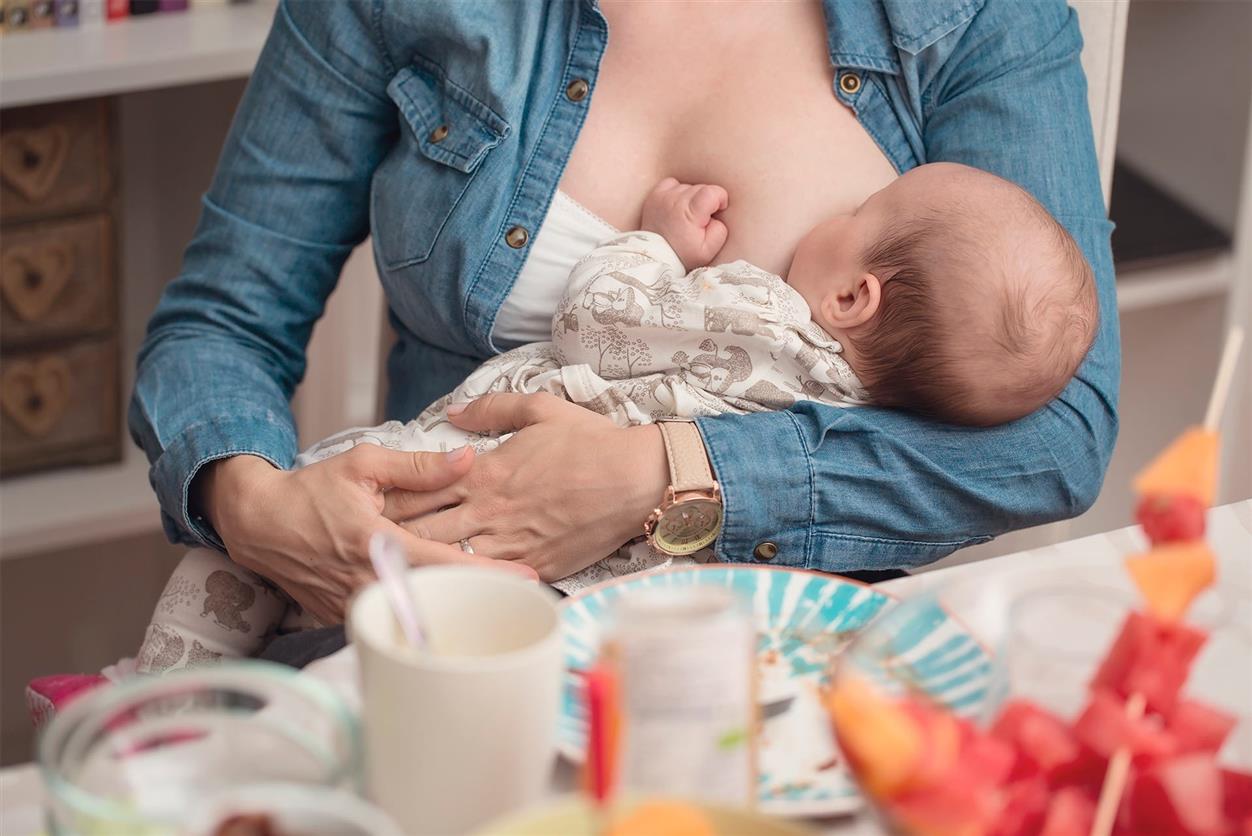 madre lactante y alimentacion