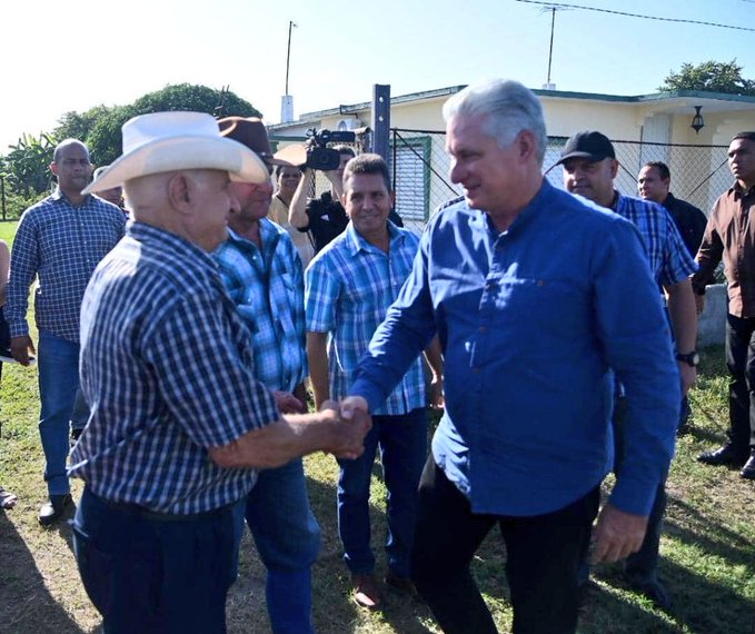 Díaz Canel en recorrido como diputado de la ANPP 