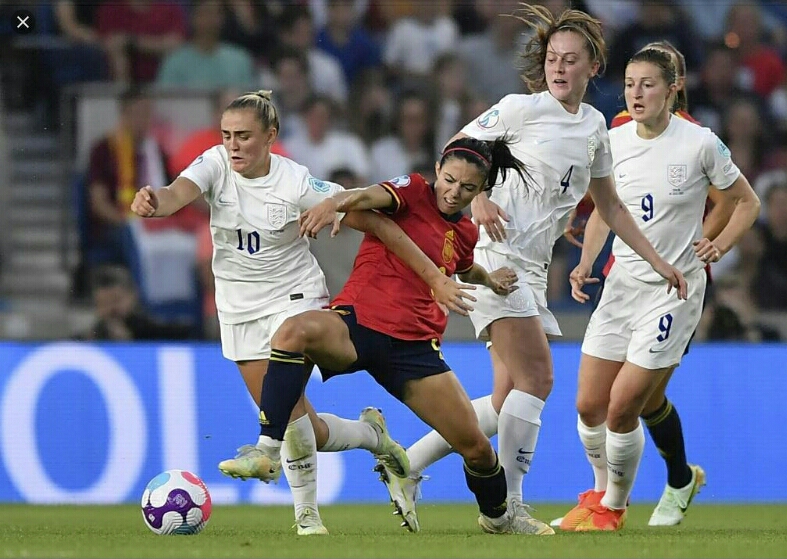 Inglaterra y España, Copa del Mundo