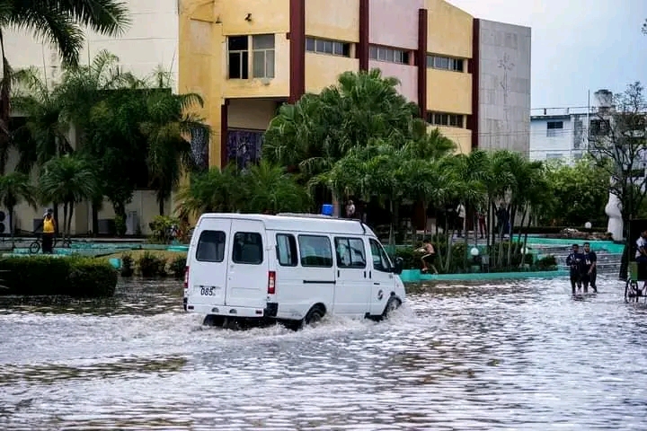 Lluvias en Cuba (Bayamo)