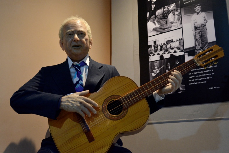 Carlos Manuel Puebla Concha (Carlos Puebla)