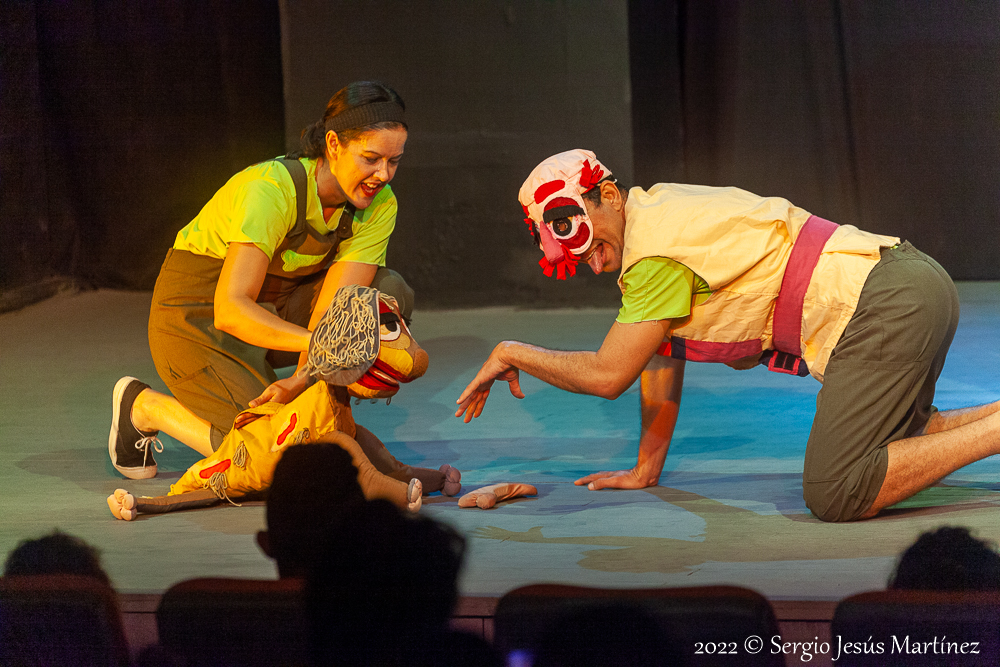 Obra teatral ¡Cuidado, hay perros!