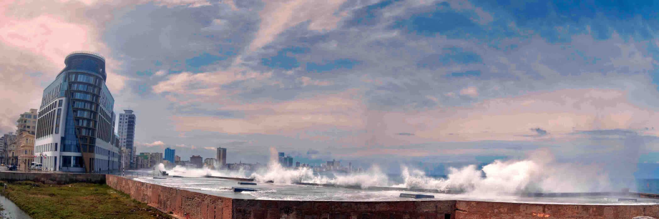 Inundaciones y afectaciones en Cuba por las fuertes lluvias.