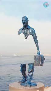Estatua del francés Bruno Catalano