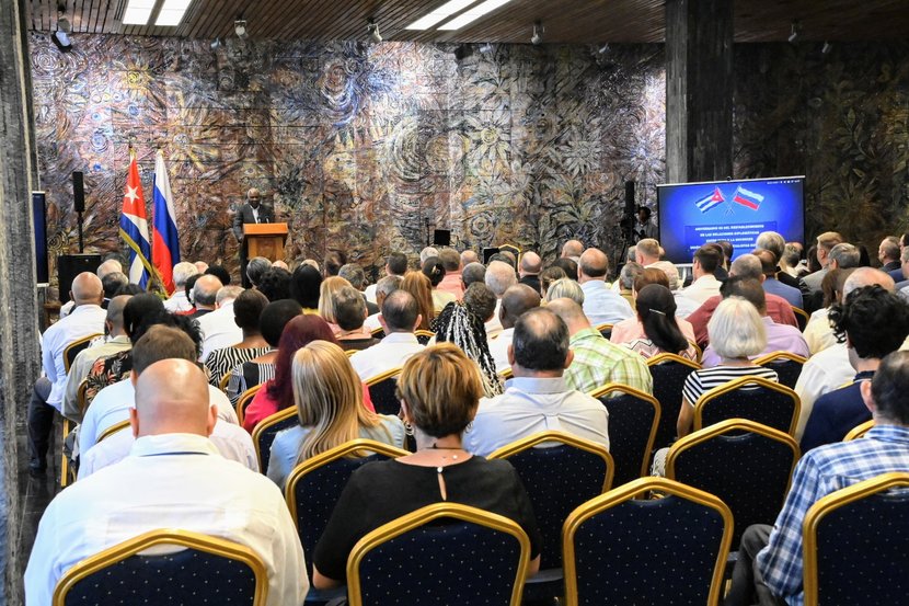 Cuba y Rusia van por más 