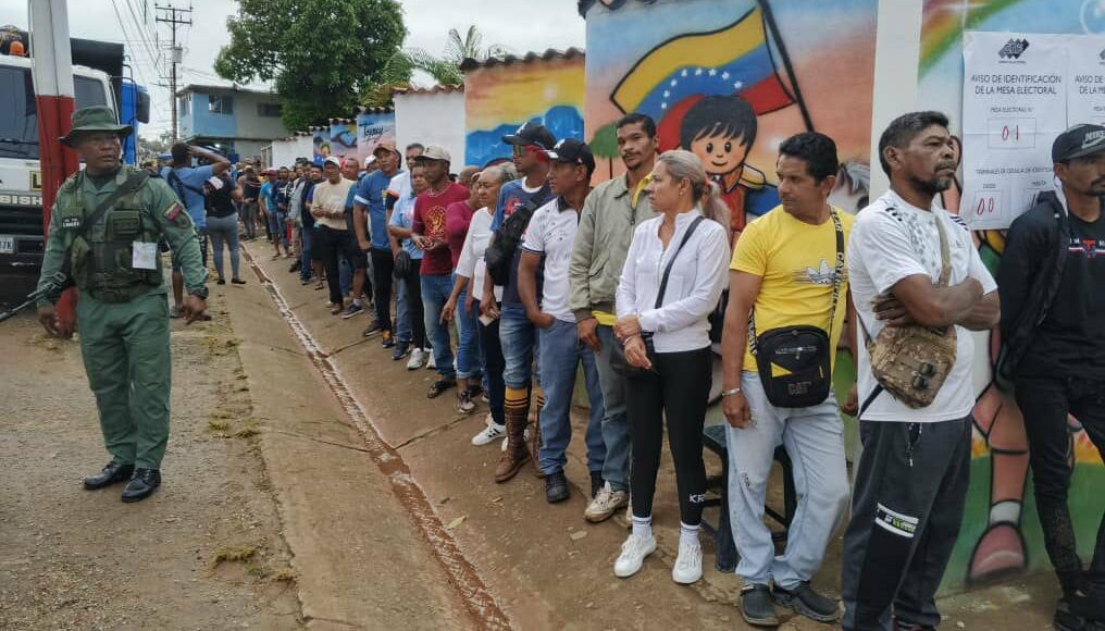 Elecciones en Venezuela: La coalición del Gran Polo Patriótico ganó 23 de las 24 gobernaciones del país