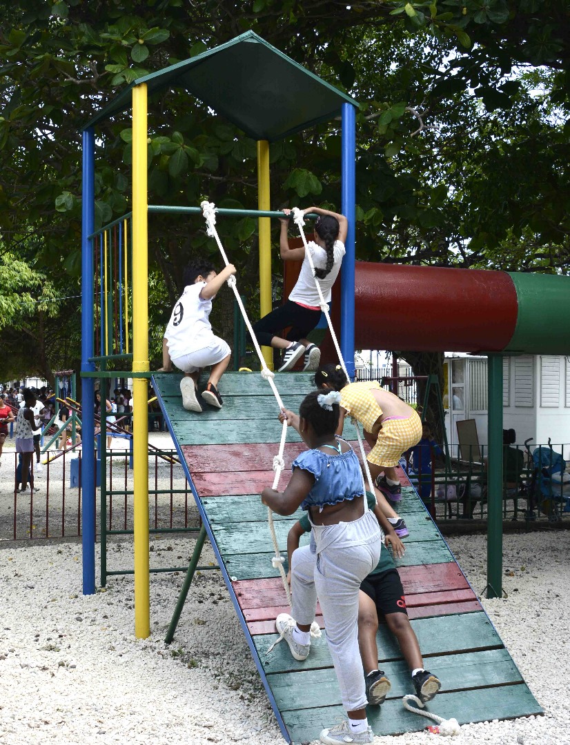 Reabre sus puertas el parque infantil La Maestranza