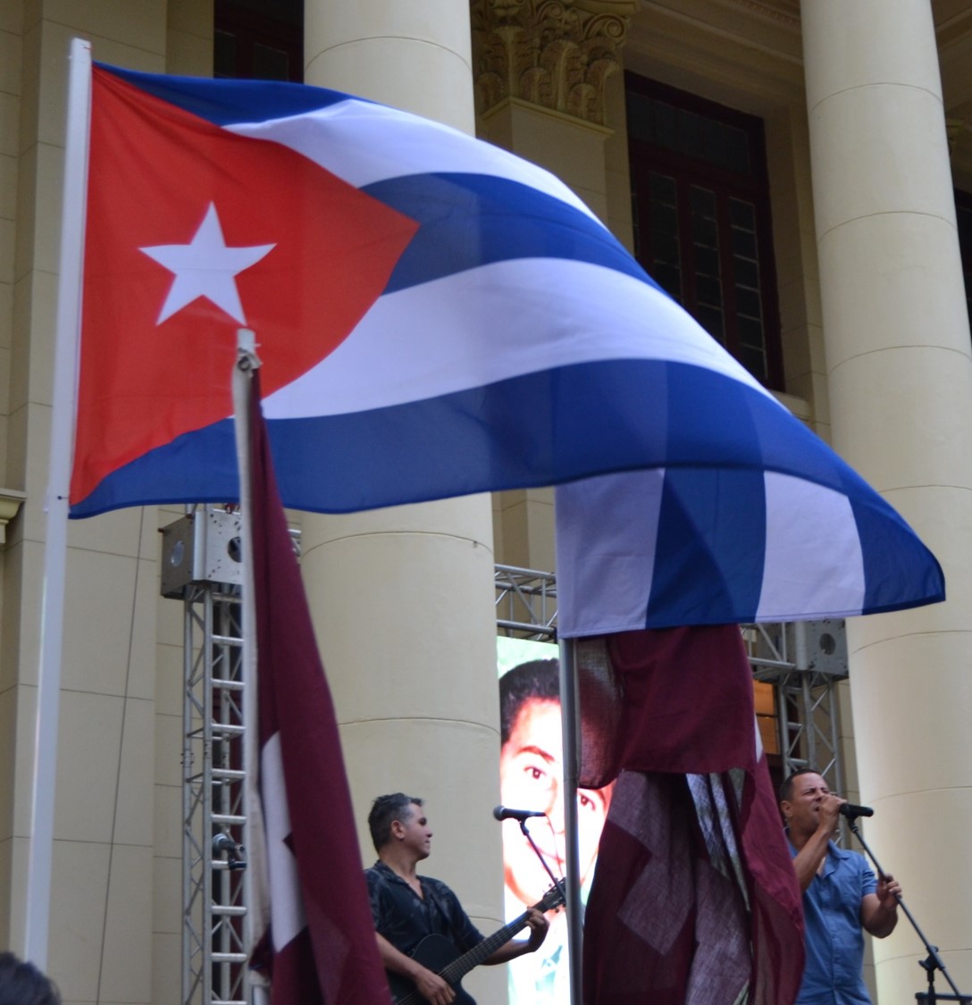 Jóvenes de Cuba recordaron el ingreso de Fidel a la Universidad de La Habana en la carrera de Derecho. Fotos: Sheila Moten / Cubahora